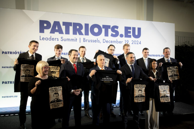 Repedezik Orbán európai jobboldali szövetsége